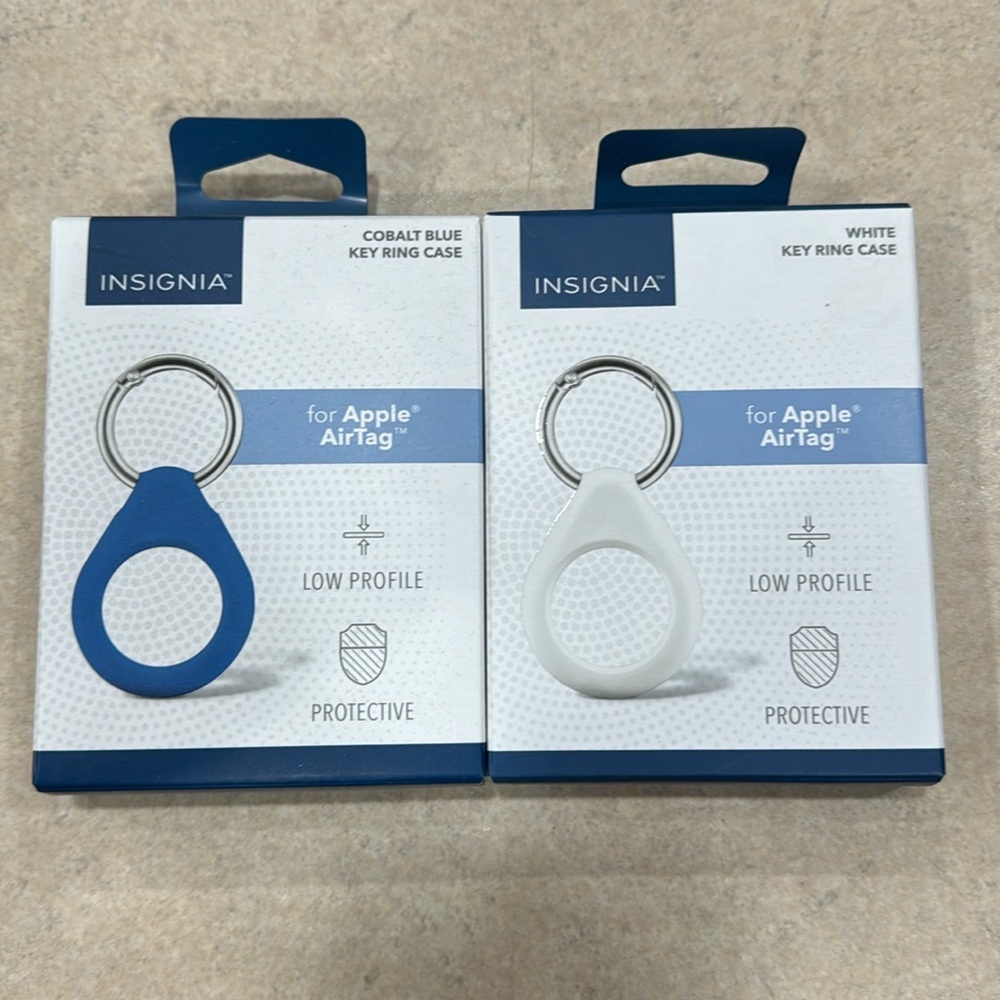 Insignia NIB Key Ring Case for Apple AirTag